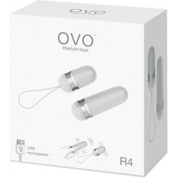 Vibrador Remoto Blanco R4 OVO | Control Inalámbrico, Estilo Elegante y Estimulación Precisa